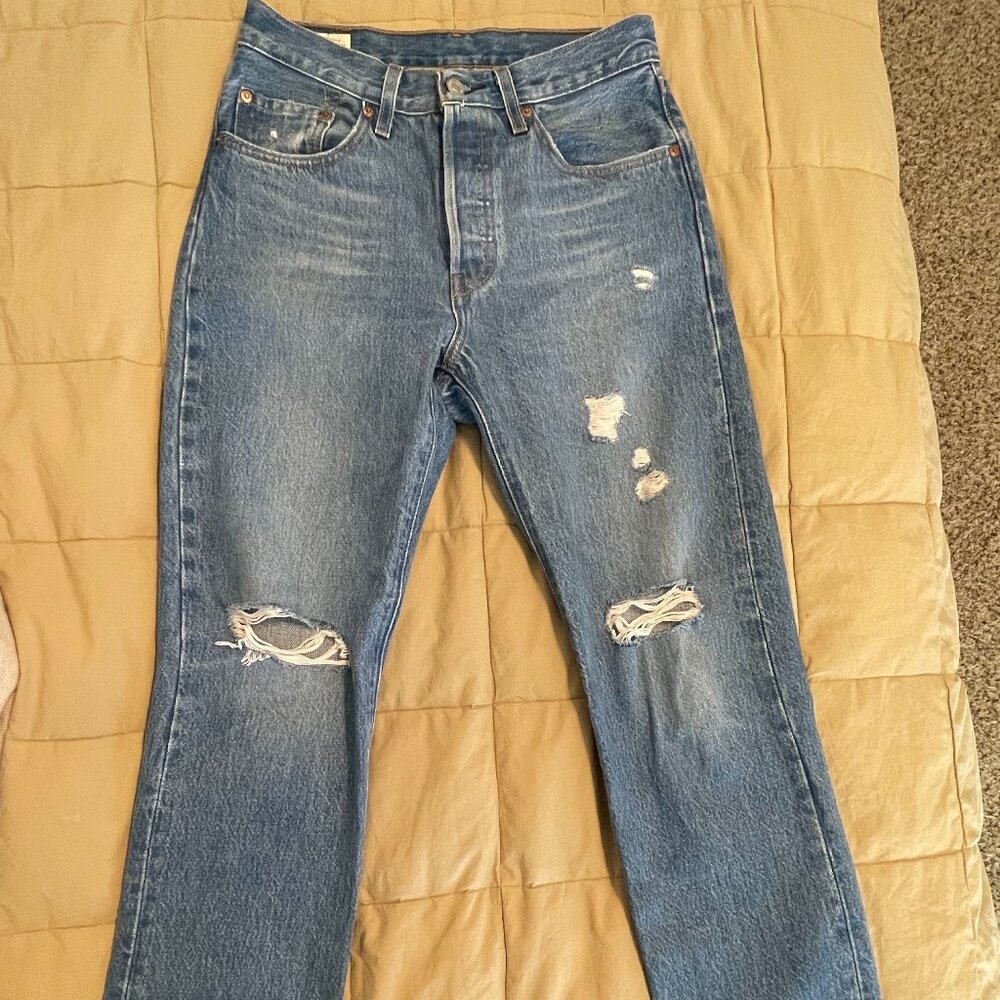 Women's Levis premium 501 original fit straight leg jean